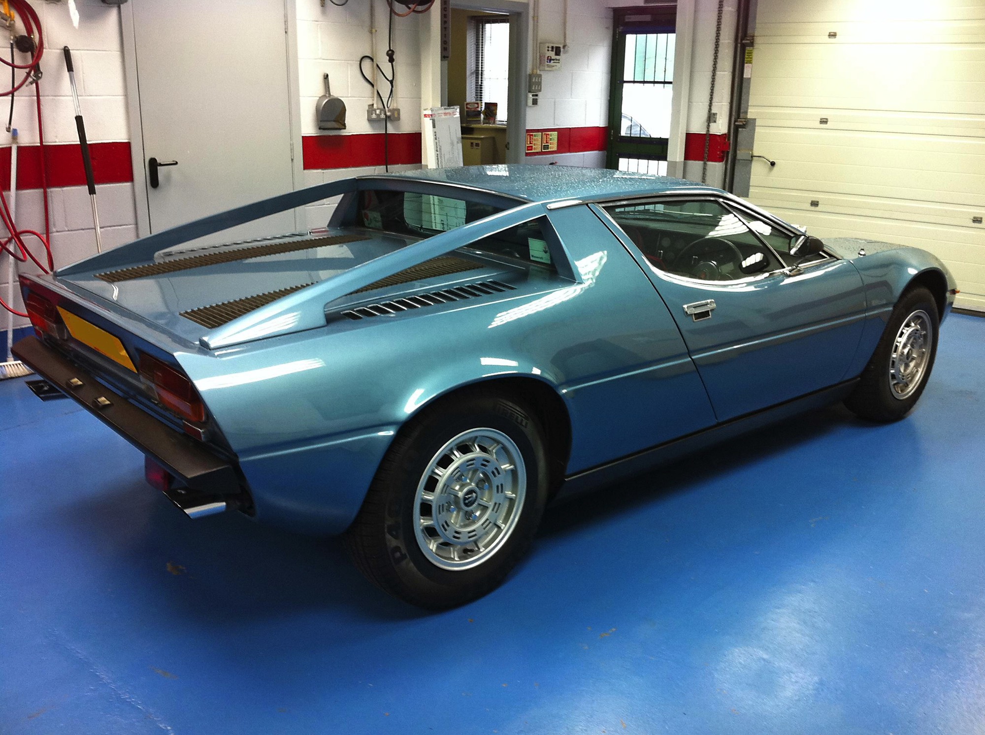 2-Maserati_Merak_SS