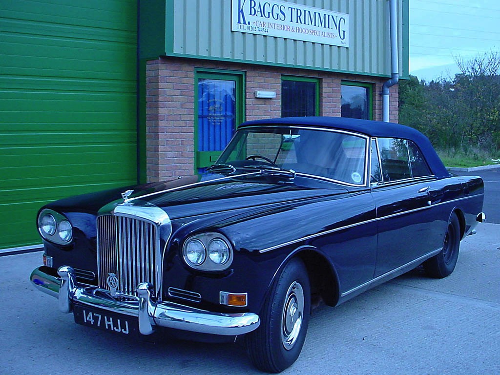 2-Bentley_Bespoke_Made_Hood