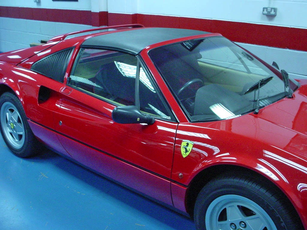 4-Ferrari-328-GTS-boot-trim