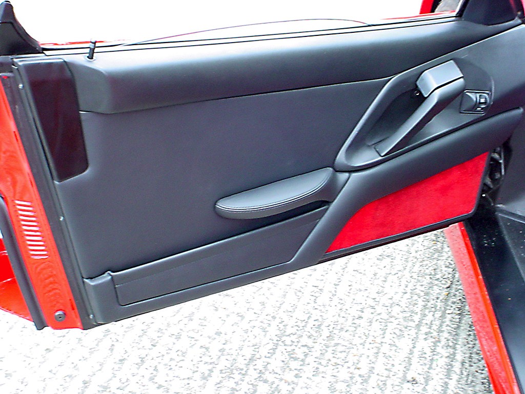 11-Ferrari-355-colour-change