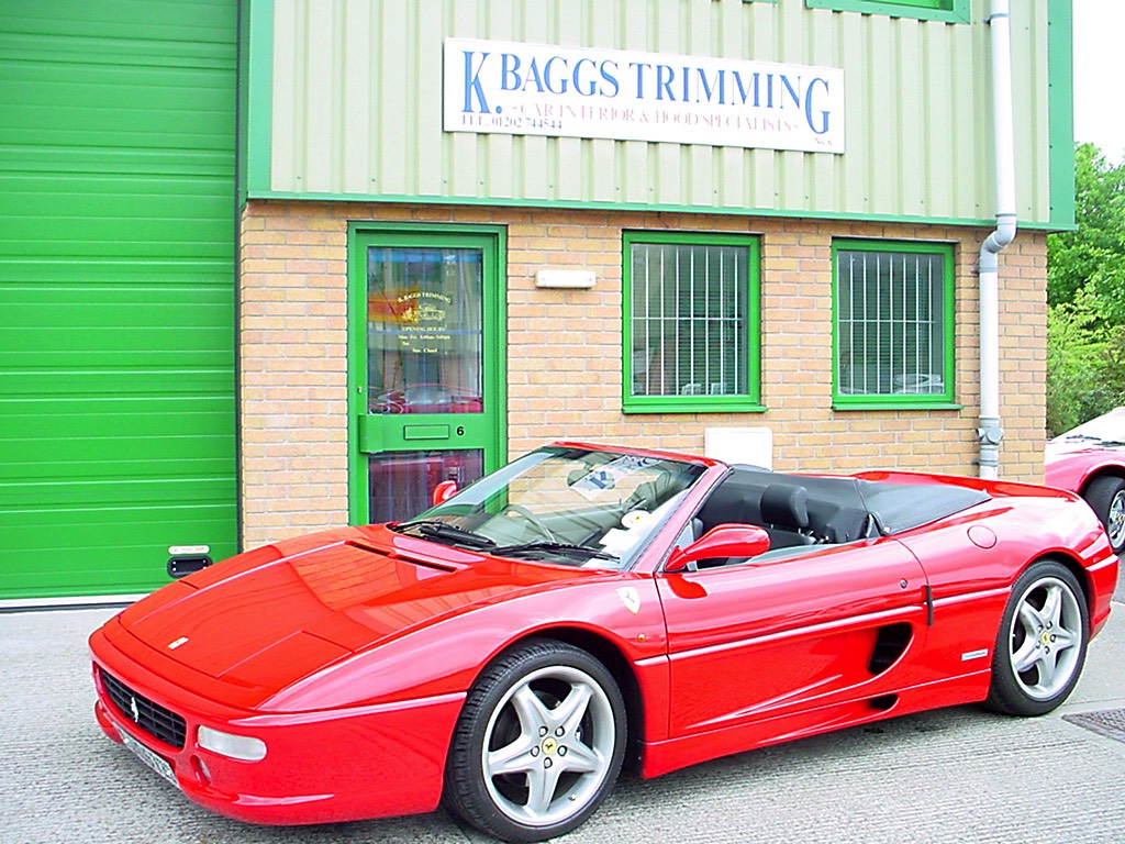 8-Ferrari-355-colour-change