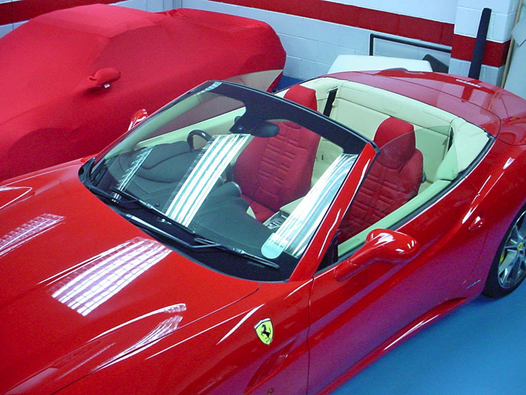 3-Ferrari California - Bespoke seat covers