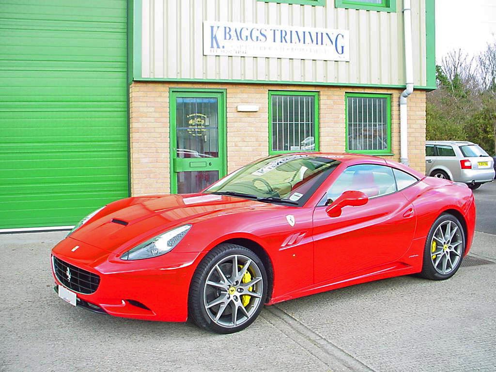 4-Ferrari California - Bespoke seat covers