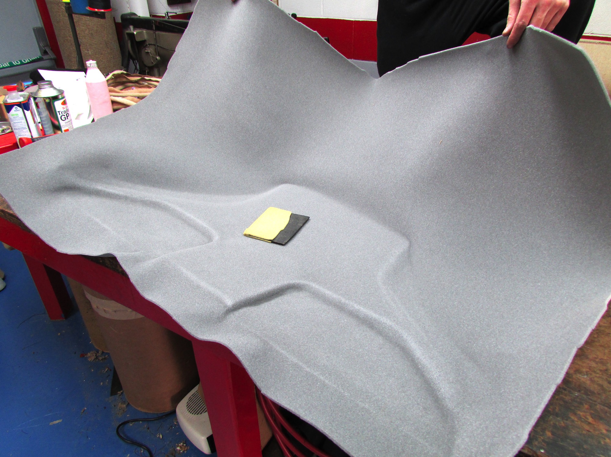 10-Ferrari-F40-Headlining