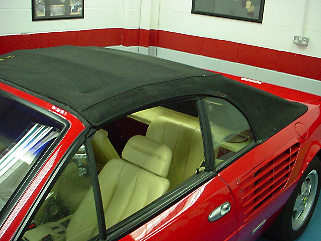 Ferrari_Mondial_Tailot-Made_Hood_023