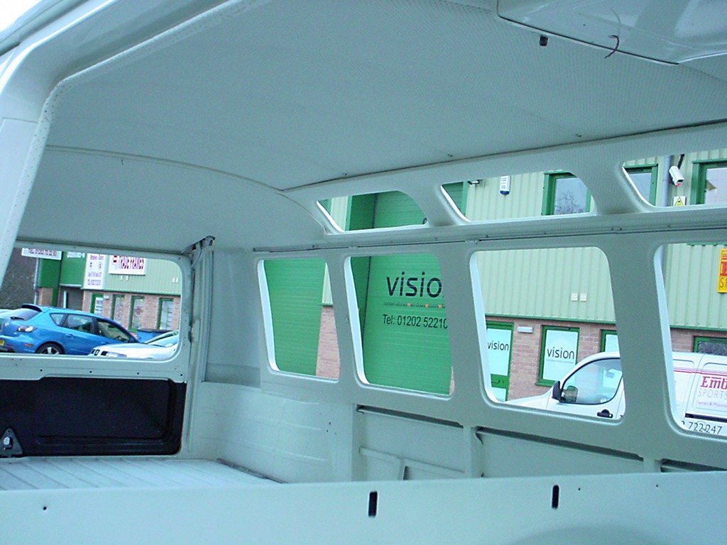 3-VW-Camper-21-windo-split-screen-headlining-sunroof